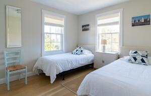 Exquisite Six-Bedroom Retreat in Nantucket Historic Downtown - Nantucket, Massachusetts