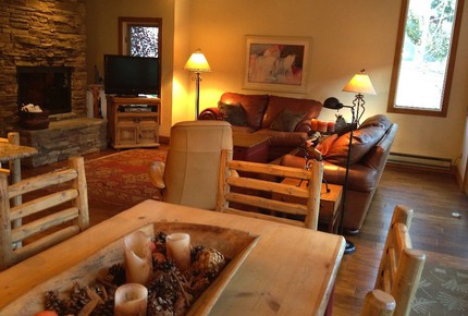 Cozy Home Nestled between Vail & Beaver Creek