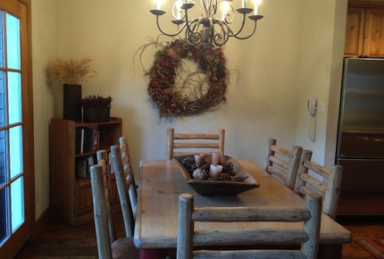 Cozy Home Nestled between Vail & Beaver Creek