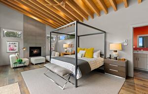 Luxury Zen Treehouse with Stunning Views + Glamping Tent (seasonal) - Bailey, Colorado