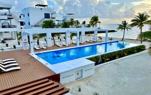 You Better BELIZE IT | Caye Caulker Luxury Ocean Front - Caye Caulker, Belize