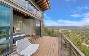 Guest bedroom suite deck with spectacular views