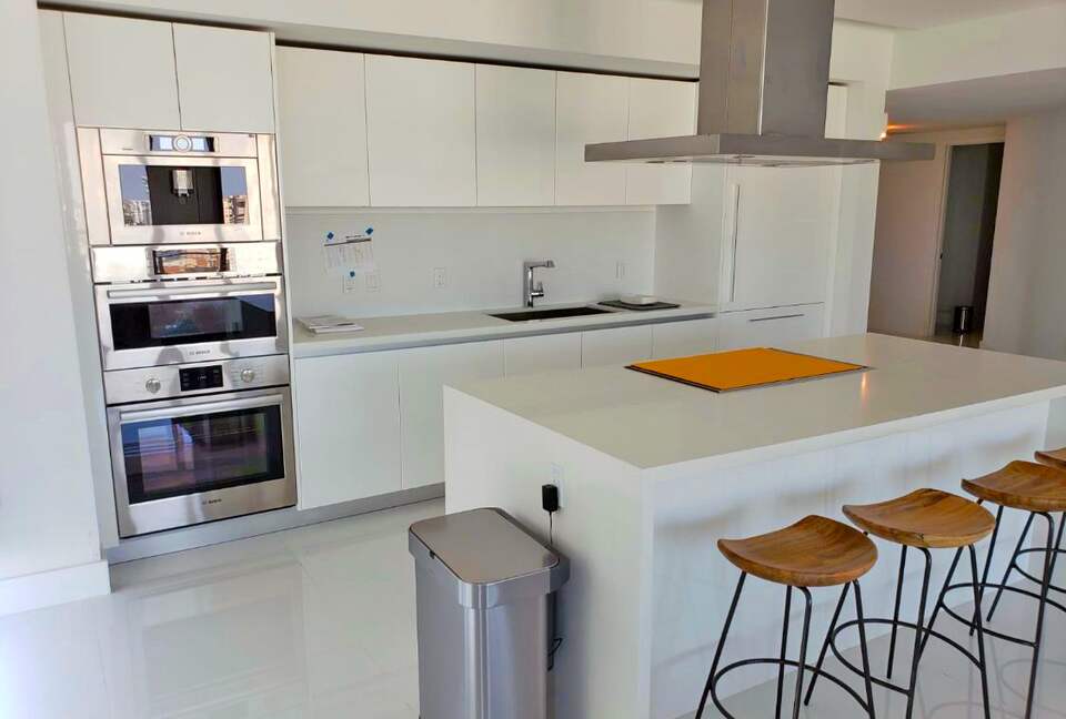 Sunny Isles Miami Beach - Miami, Florida