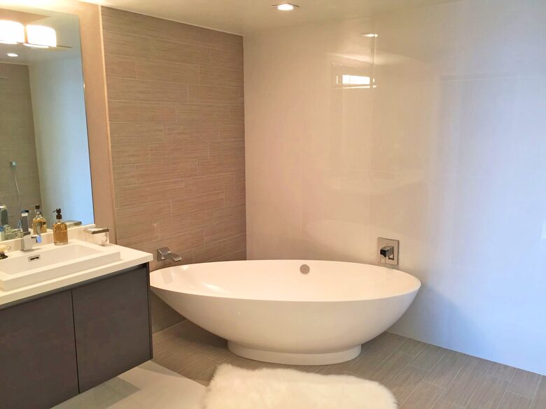 Sunny Isles Miami Beach - Miami, Florida