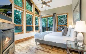 Mountain Modern Home with Private Hot Tub - Between Vail and Beaver Creek! - Avon, Colorado