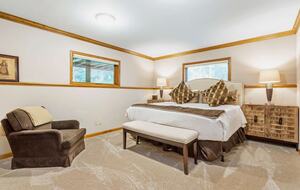 Mountain Modern Home with Private Hot Tub - Between Vail and Beaver Creek! - Avon, Colorado