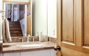 Mountain Modern Home with Private Hot Tub - Between Vail and Beaver Creek! - Avon, Colorado