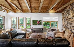 Mountain Modern Home with Private Hot Tub - Between Vail and Beaver Creek! - Avon, Colorado