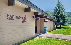 Mountain Modern Home with Private Hot Tub - Between Vail and Beaver Creek! - Avon, Colorado