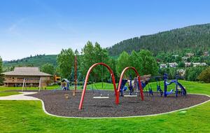 Mountain Modern Home with Private Hot Tub - Between Vail and Beaver Creek! - Avon, Colorado