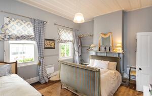 Hololio House - Historic Homestead at Clevedon Polo Club - Auckland, New Zealand