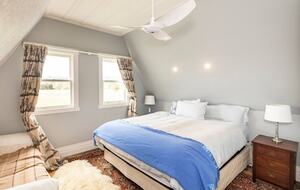 Hololio House - Historic Homestead at Clevedon Polo Club - Auckland, New Zealand