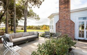 Hololio House - Historic Homestead at Clevedon Polo Club - Auckland, New Zealand