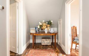 Hololio House - Historic Homestead at Clevedon Polo Club - Auckland, New Zealand