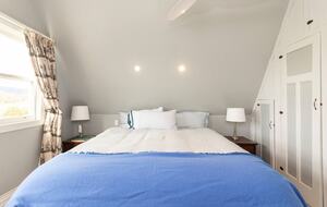 Hololio House - Historic Homestead at Clevedon Polo Club - Auckland, New Zealand