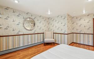 Luna's Lighthouse - Flagstaff, Arizona