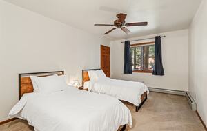 Luna's Lighthouse - Flagstaff, Arizona