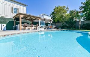 Tropical Paradise on the Emerald Coast - Miramar Beach, Florida