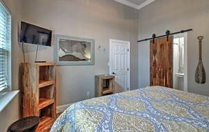 Tropical Paradise on the Emerald Coast - Miramar Beach, Florida