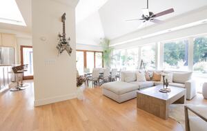 Sonoma Wine Country Estate - as seen on Emmy Award winning show Staycation! - Sebastopol, California