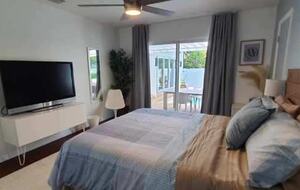 Fedo’s Hideaway - Miami, Florida