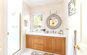 Sonoma Wine Country Estate - as seen on Emmy Award winning show Staycation! - Sebastopol, California