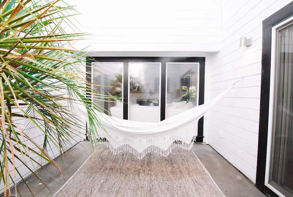 Sonoma Wine Country Estate - as seen on Emmy Award winning show Staycation! - Sebastopol, California