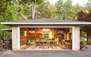 Sonoma Wine Country Estate - as seen on Emmy Award winning show Staycation! - Sebastopol, California