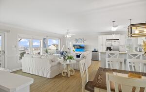 Bella Blue Beach Getaway - One Block to the Ocean! - Emerald Isle, North Carolina