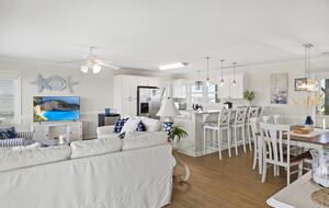 Bella Blue Beach Getaway - One Block to the Ocean! - Emerald Isle, North Carolina