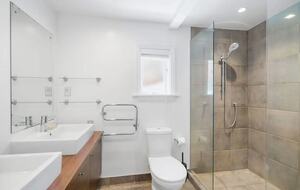 The Villa on Anglesea - Auckland, New Zealand