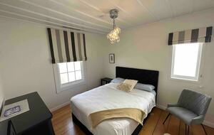 The Villa on Anglesea - Auckland, New Zealand