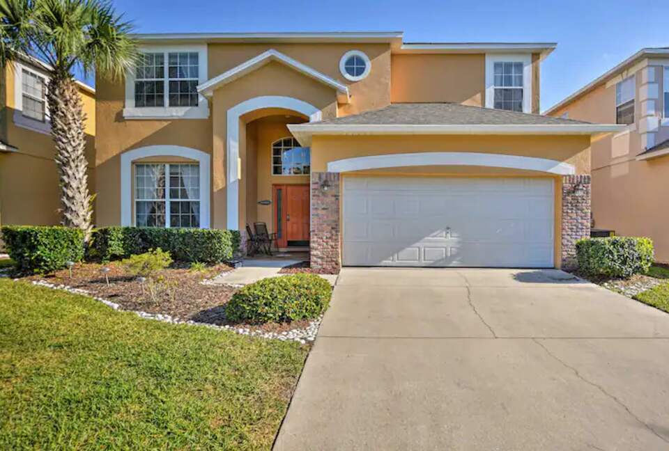 Terra Verde Family Retreat Near Disney - Kissimmee, Florida