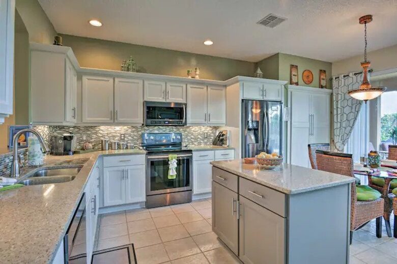 Terra Verde Family Retreat Near Disney - Kissimmee, Florida