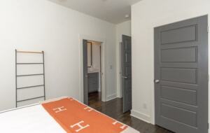 Lake Martin Retreat - Eclectic, Alabama