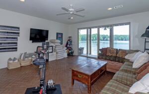 Lake Martin Retreat - Eclectic, Alabama