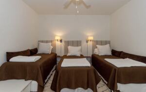 Lake Martin Retreat - Eclectic, Alabama