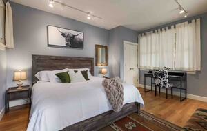 Clarksville Modern Luxury Vacation Home - Austin, Texas