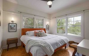 Clarksville Modern Luxury Vacation Home - Austin, Texas