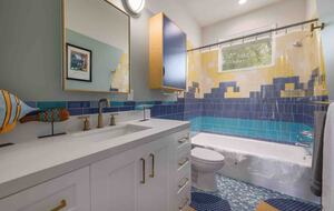 Clarksville Modern Luxury Vacation Home - Austin, Texas