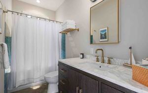 Clarksville Modern Luxury Vacation Home - Austin, Texas