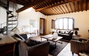 The Hideaways Club - Podere Le Sensaie - La Sterza, Italy