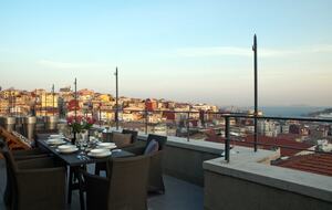 The Hideaways Club - Galata Apartment - Istanbul, Türkiye