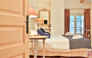 The Hideaways Club - Villa Marianne - Mollégès, France