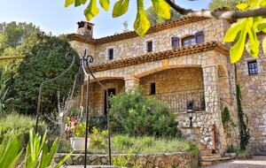 The Hideaways Club - La Retraite - Le Rouret, France