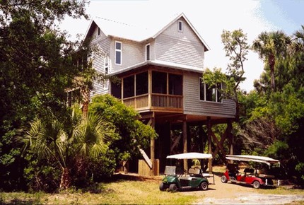 Tree House on Dewees Island