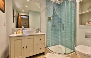 The Hideaways Club - La Retraite - Le Rouret, France