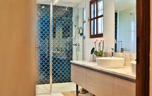 The Hideaways Club - La Retraite - Le Rouret, France