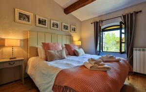 The Hideaways Club - La Retraite - Le Rouret, France