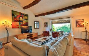 The Hideaways Club - La Retraite - Le Rouret, France